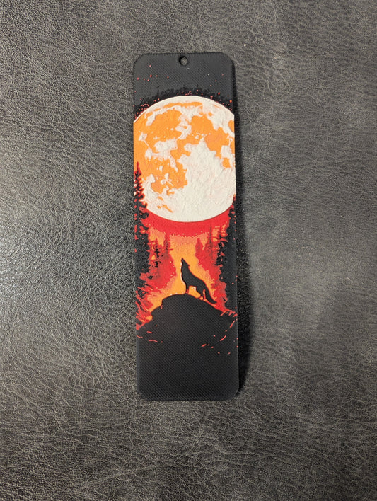 OOOOOOWWWWOOOOO - Howl at the moon